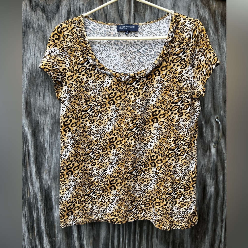 Jones New York signature large women leopard print blouse